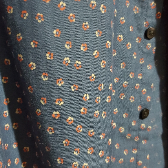 Van Heusen Floral print shirt - Picture 3 of 6